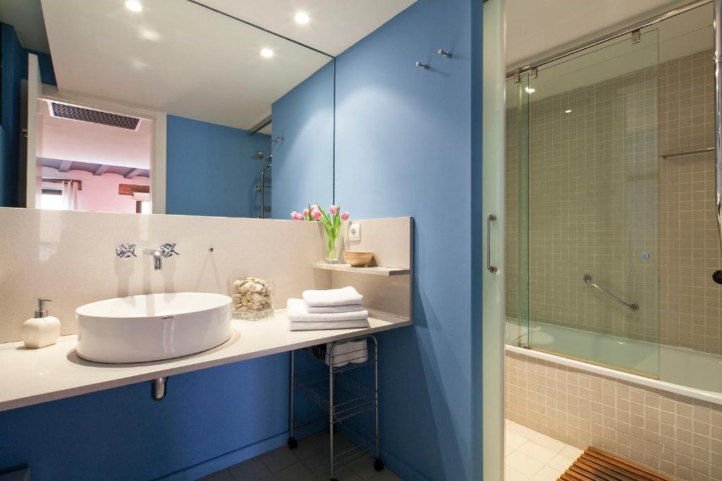 One-Bedroom Apartment,79005912:JPEG