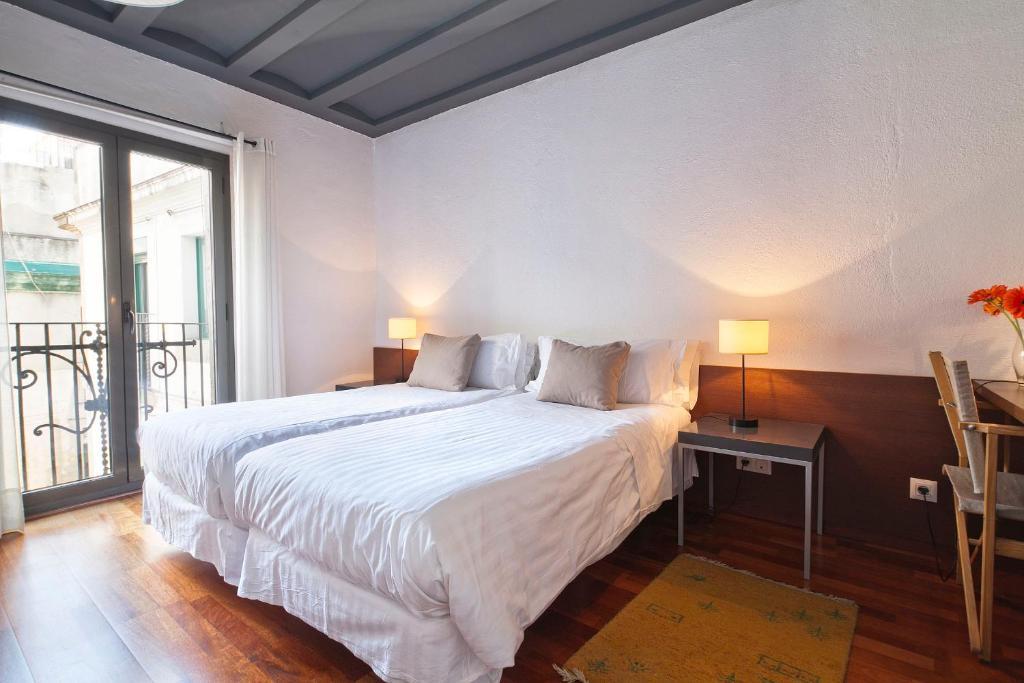 Two-Bedroom Apartment,79006122:JPEG